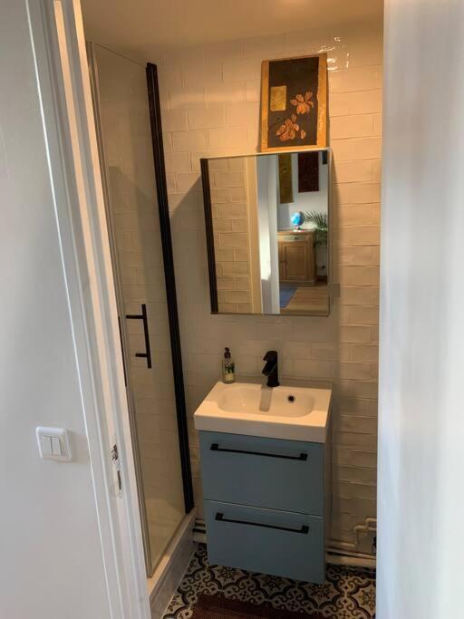 שאטו Charmant Studio A Proximite De La Gare Rer A מראה חיצוני תמונה
