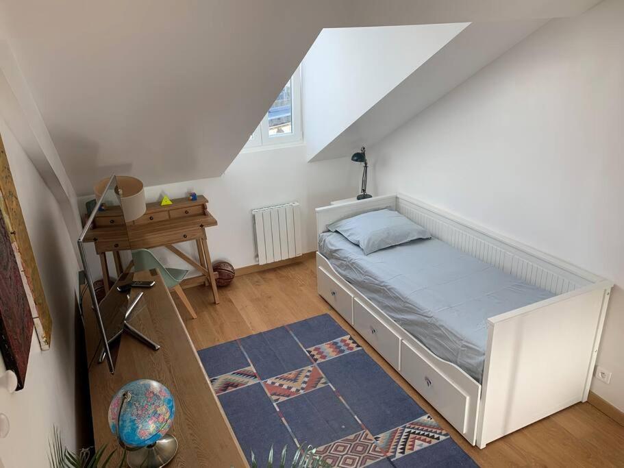 שאטו Charmant Studio A Proximite De La Gare Rer A מראה חיצוני תמונה